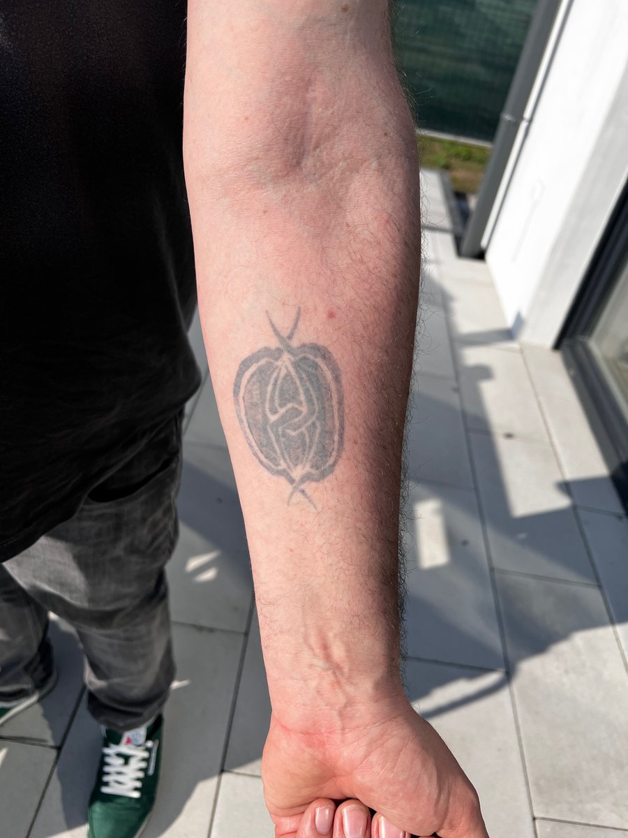 Dawid Frańczak (oby.oby)-tatuaż-Graficzny / Sketch