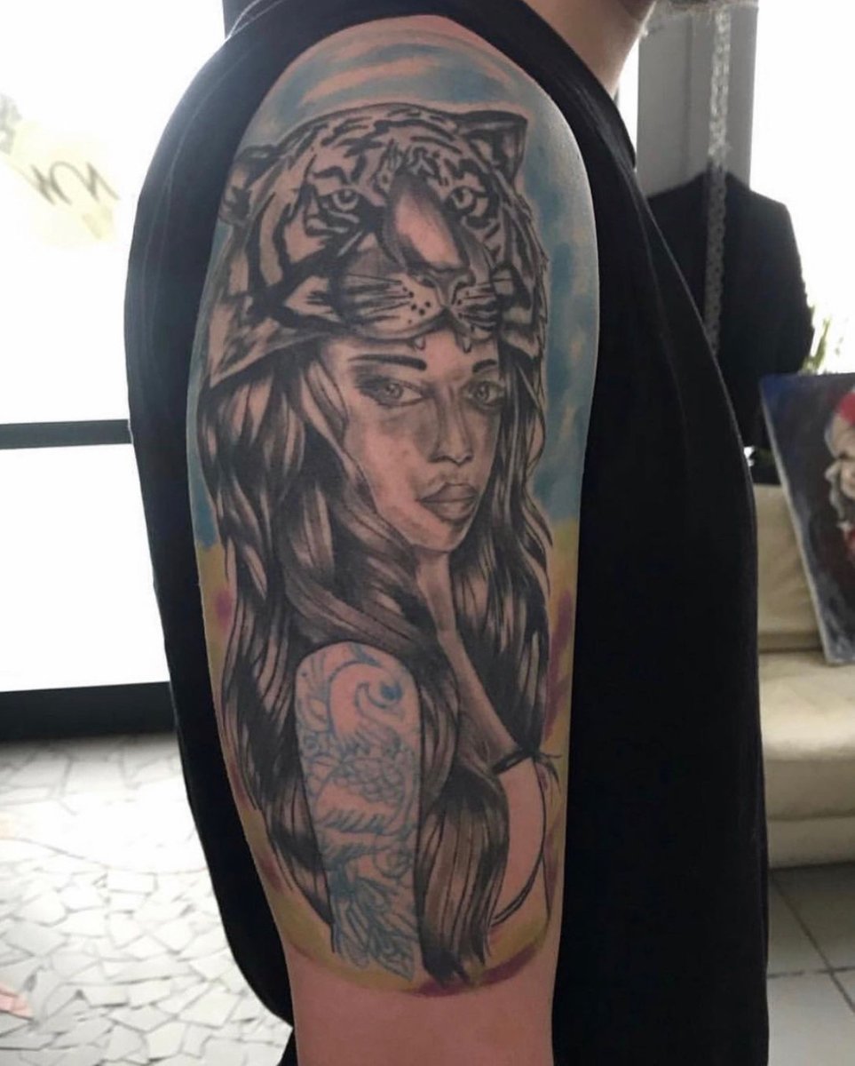 Joanna Fąferko -tatuaż-coverup-Realizm-Surrealizm / Horror