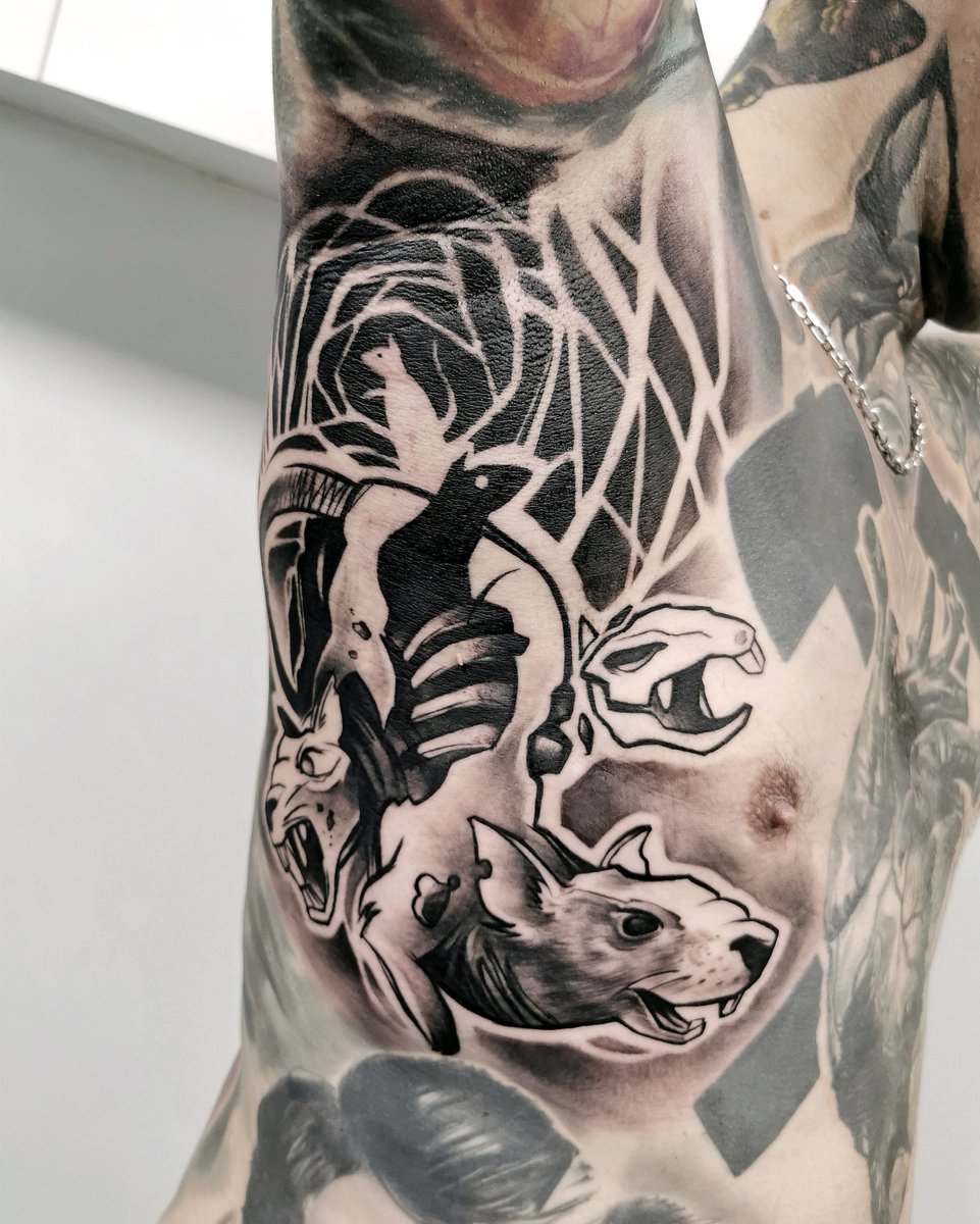 Bartosz Tatuażu -tatuaż-Graficzny / Sketch