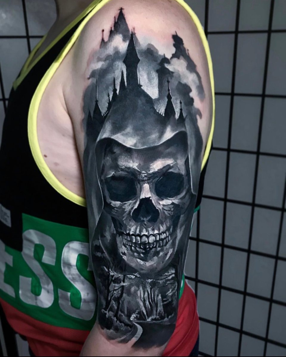 Joanna Fąferko -tatuaż-coverup-coveruptattoo-Realizm-Surrealizm / Horror