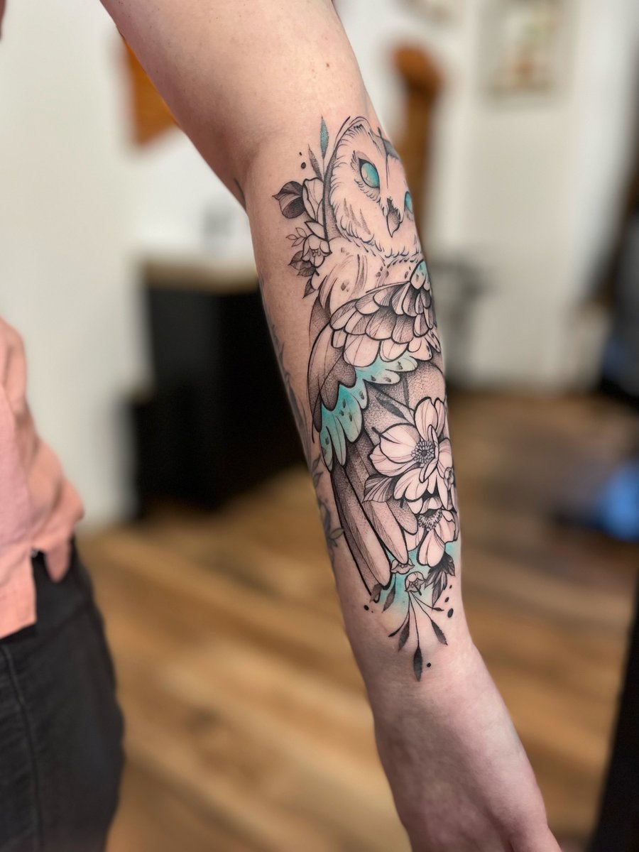 Oliwia Pasko-tatuaż-sowa-owl-Dotwork-Graficzny / Sketch