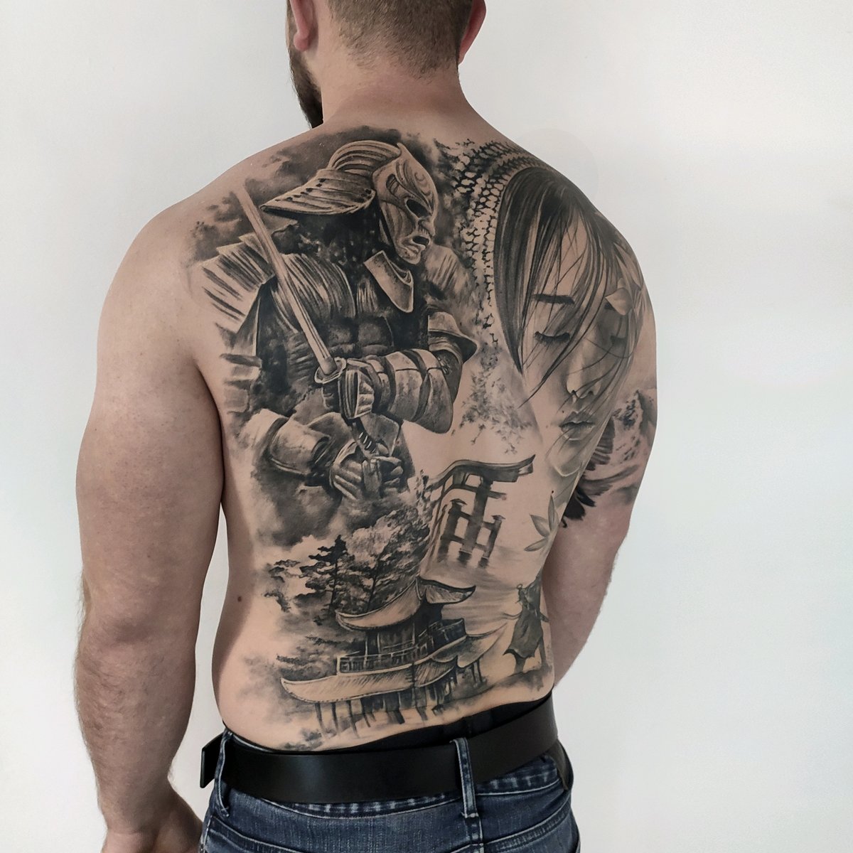 Tomasz Fabia-tatuaż-feudalnajaponia-samurai-Black & Grey-Realizm