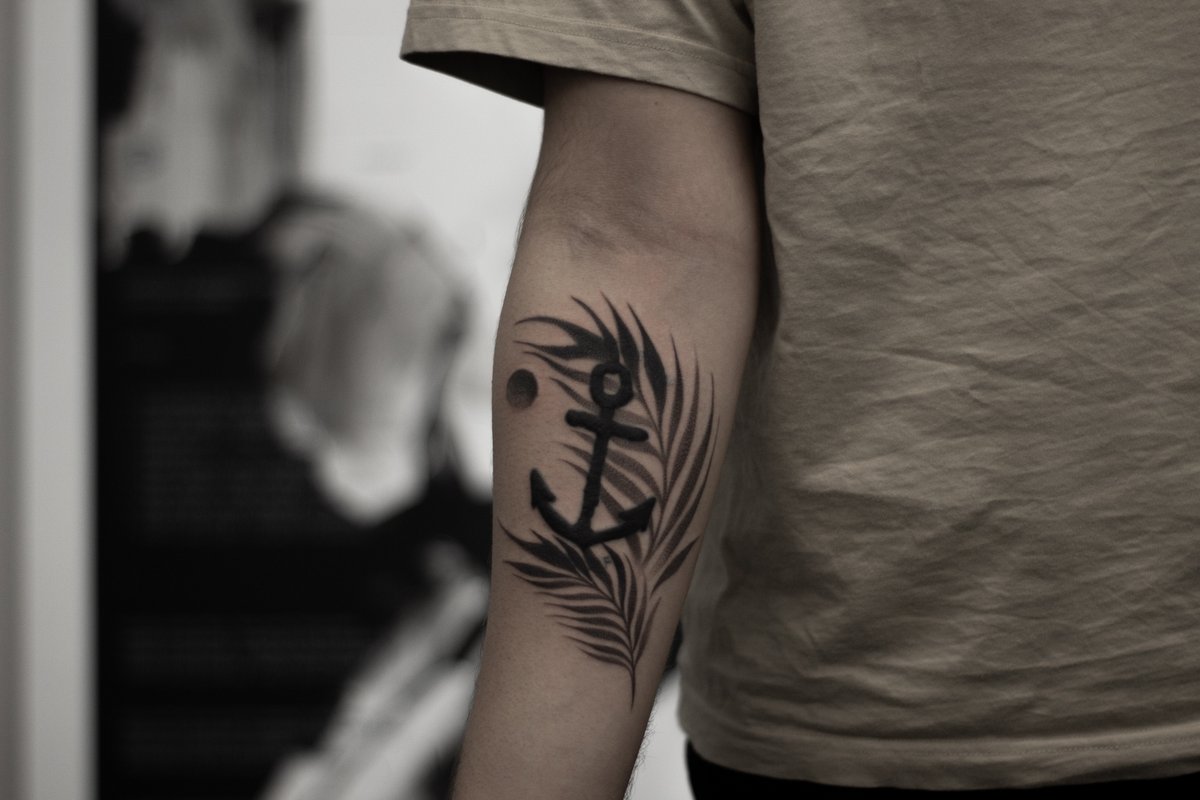 Marta Martovska-tatuaż-Black & Grey-Blackwork / Blackout-Dotwork-Graficzny / Sketch