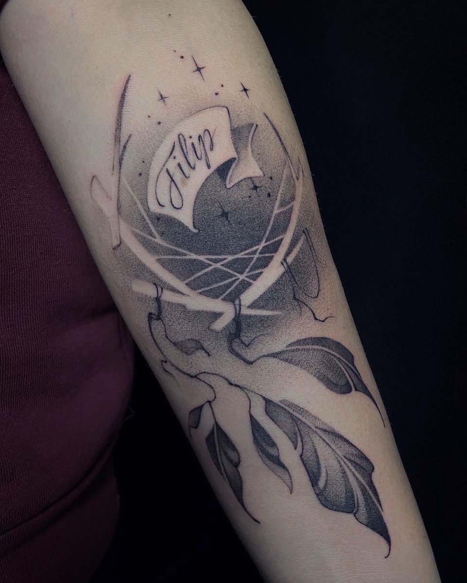 Nesy Tattoo-tatuaż-freehand-tattoo-Black & Grey-Graficzny / Sketch