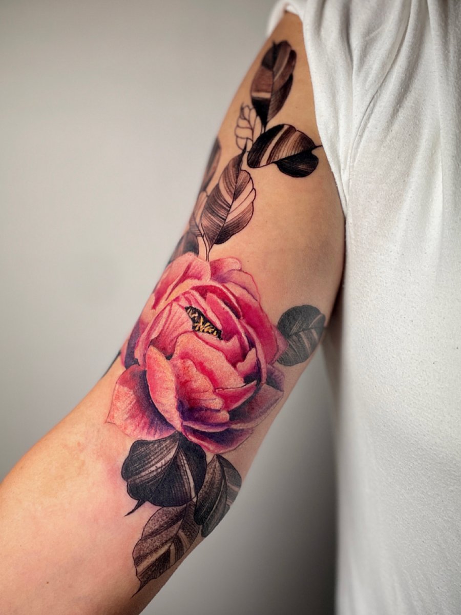 Marcin Martti Raczek -tatuaż-Realizm