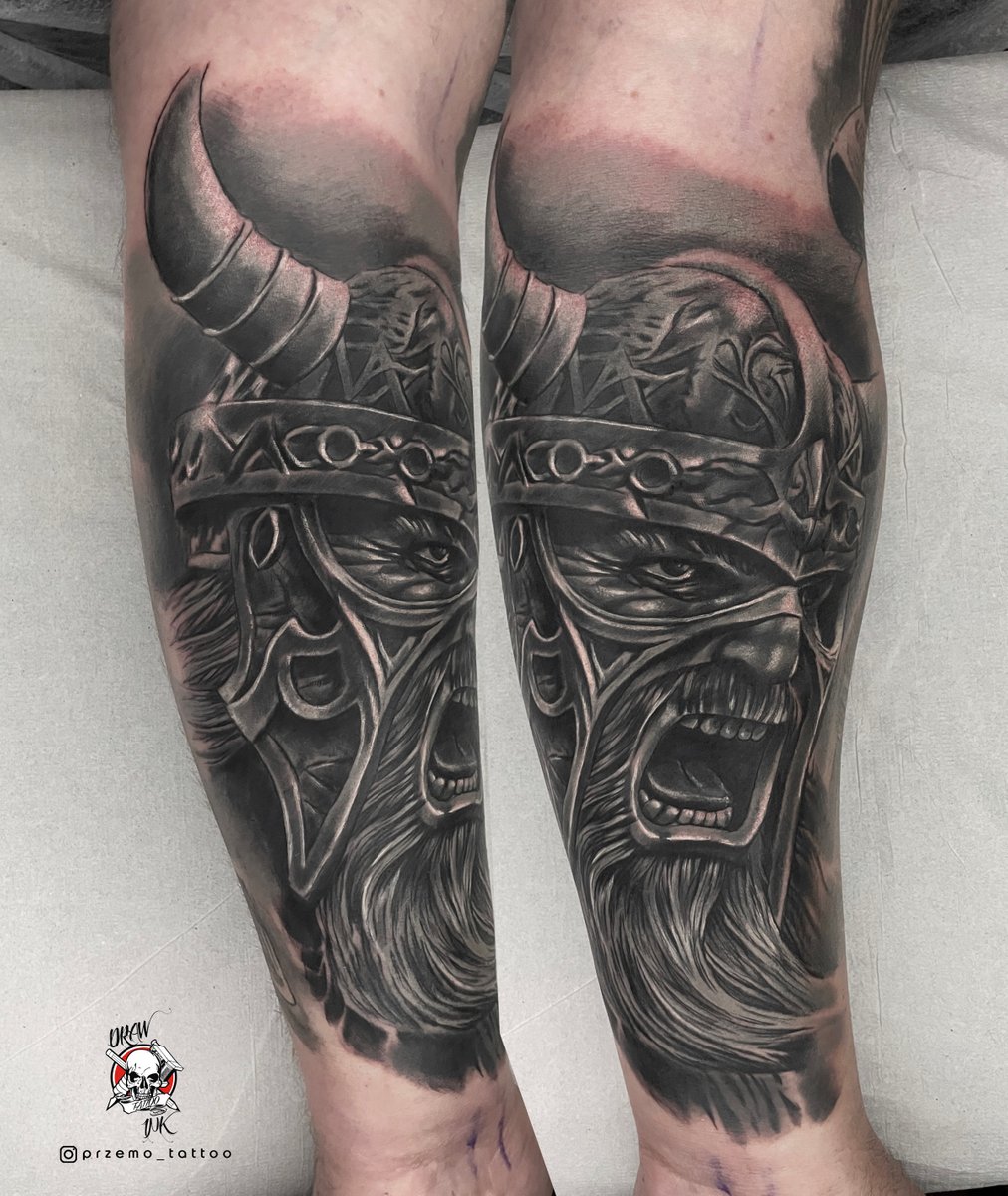 Przemysław Jaśkiewicz-tatuaż-coveruptattoo-vikingtattoo-Realizm