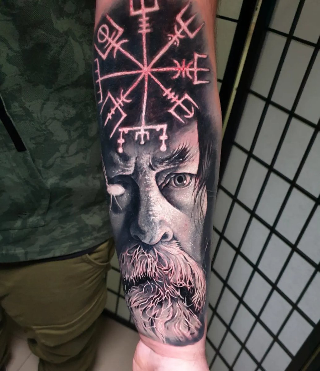 Stevo Topalović-tatuaż-coverup-Realizm