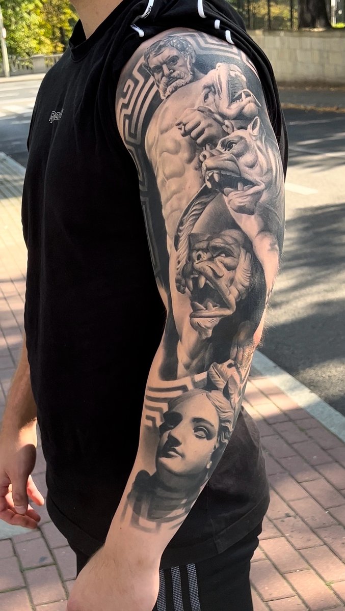 Igor Lubetzky-tatuaż-healed-zagojony-Black & Grey-Realizm