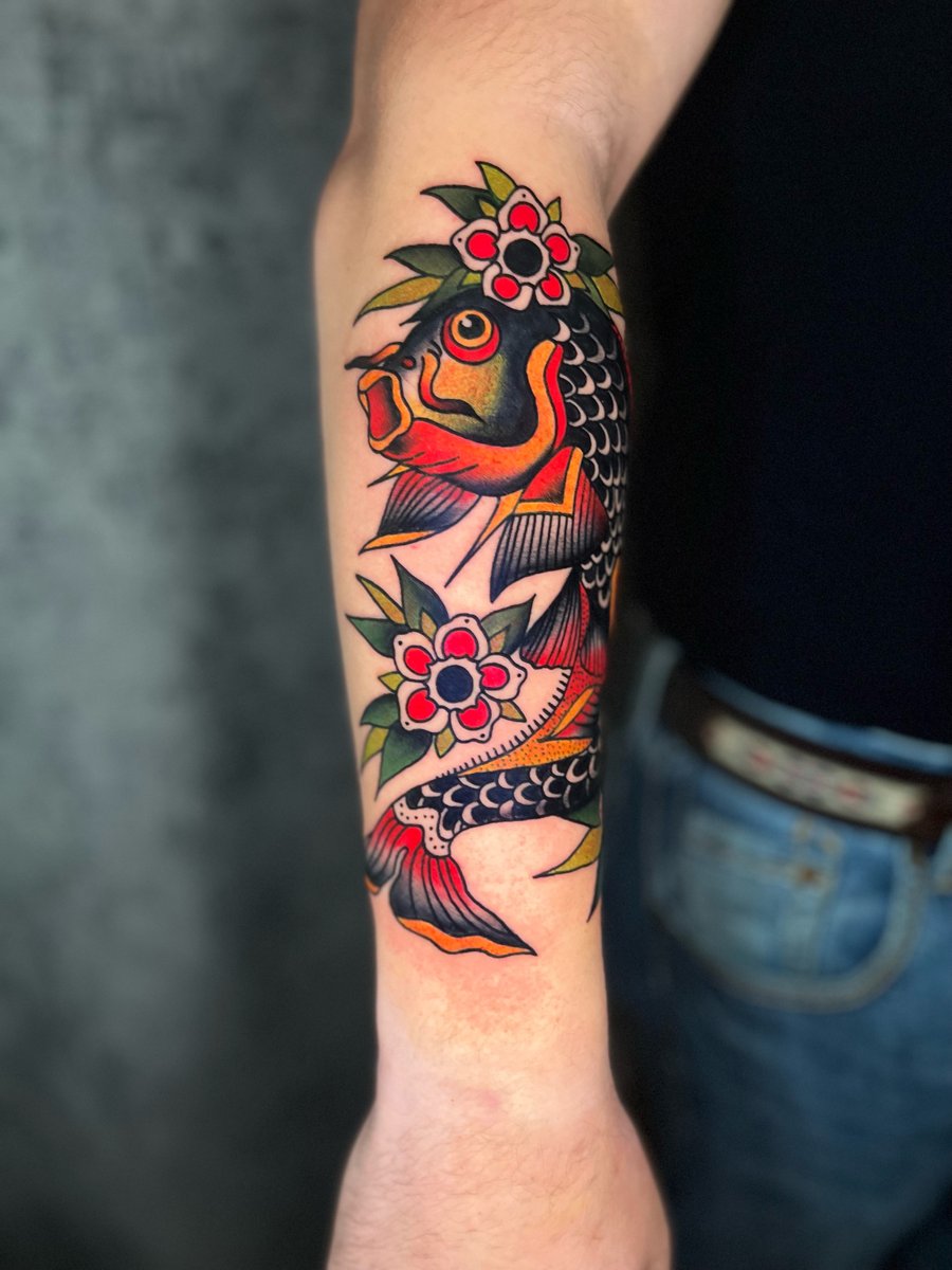 Smakosz-tatuaż-Traditional / Oldschool