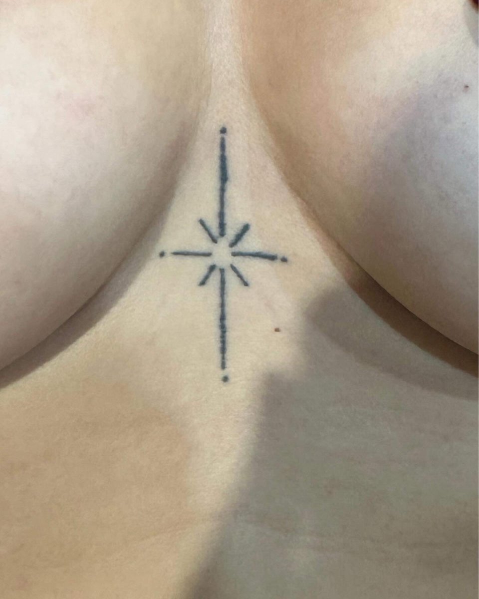 Anna Odrzywolska -tatuaż-Dotwork