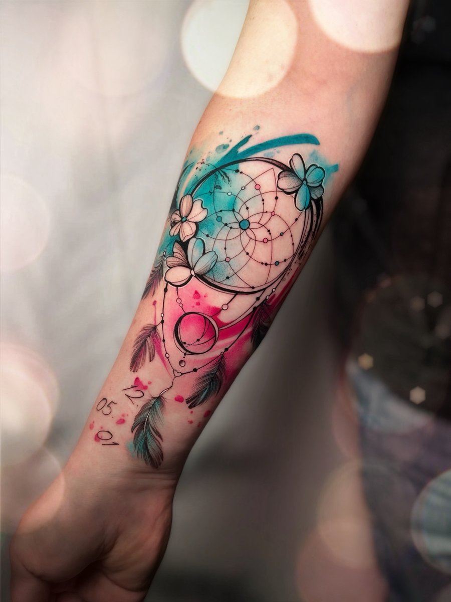 Oliwia Pasko-tatuaż-przedramie-forearm-Graficzny / Sketch-Watercolor