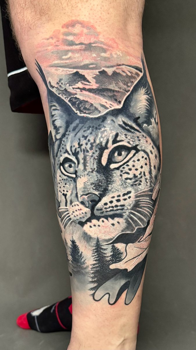 Agnieszka Jarosz-tatuaż-coverup-ryś-Black & Grey-Realizm