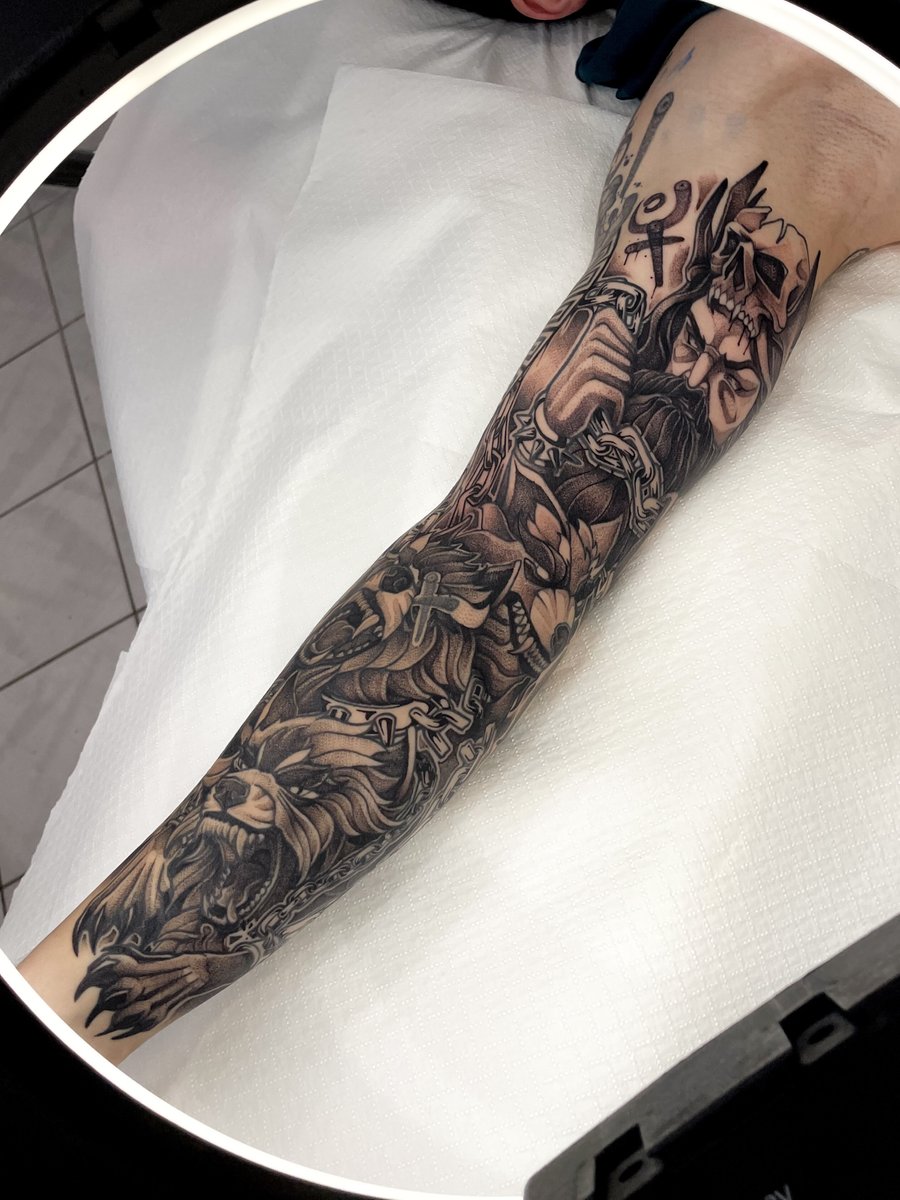 Piotr Głowa Głowacki -Wałbrzych-tatuaż-158630