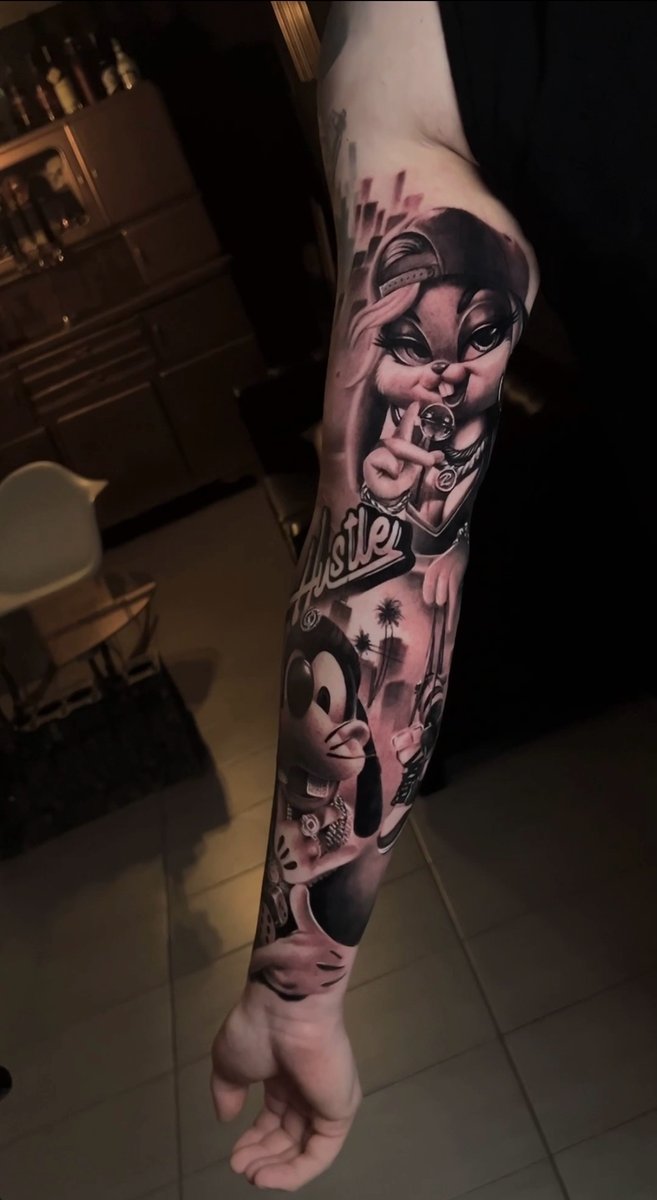 Igor Lubetzky-tatuaż-cartoon-lola-Black & Grey-Newschool / Graffiti / Cartoon-Realizm