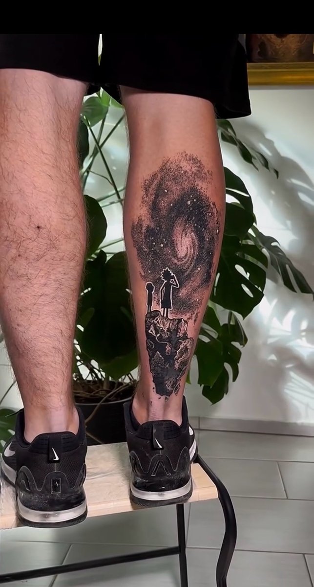 Jakub Malarz-tatuaż-coverup-covertattoo-Black & Grey-Dotwork