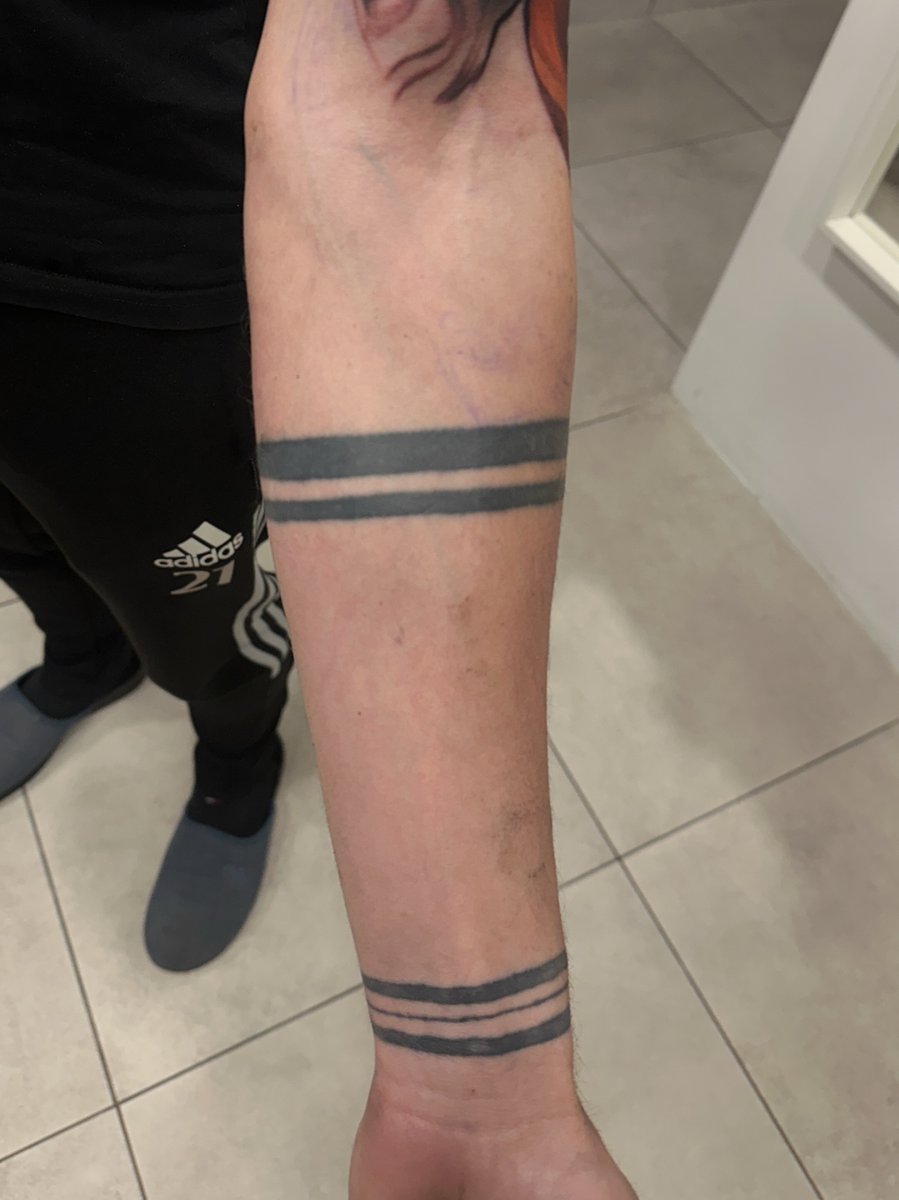 Adrian Andrzejczak DADDY.QL-tatuaż-coverup-wroclawtattoo-Graficzny / Sketch