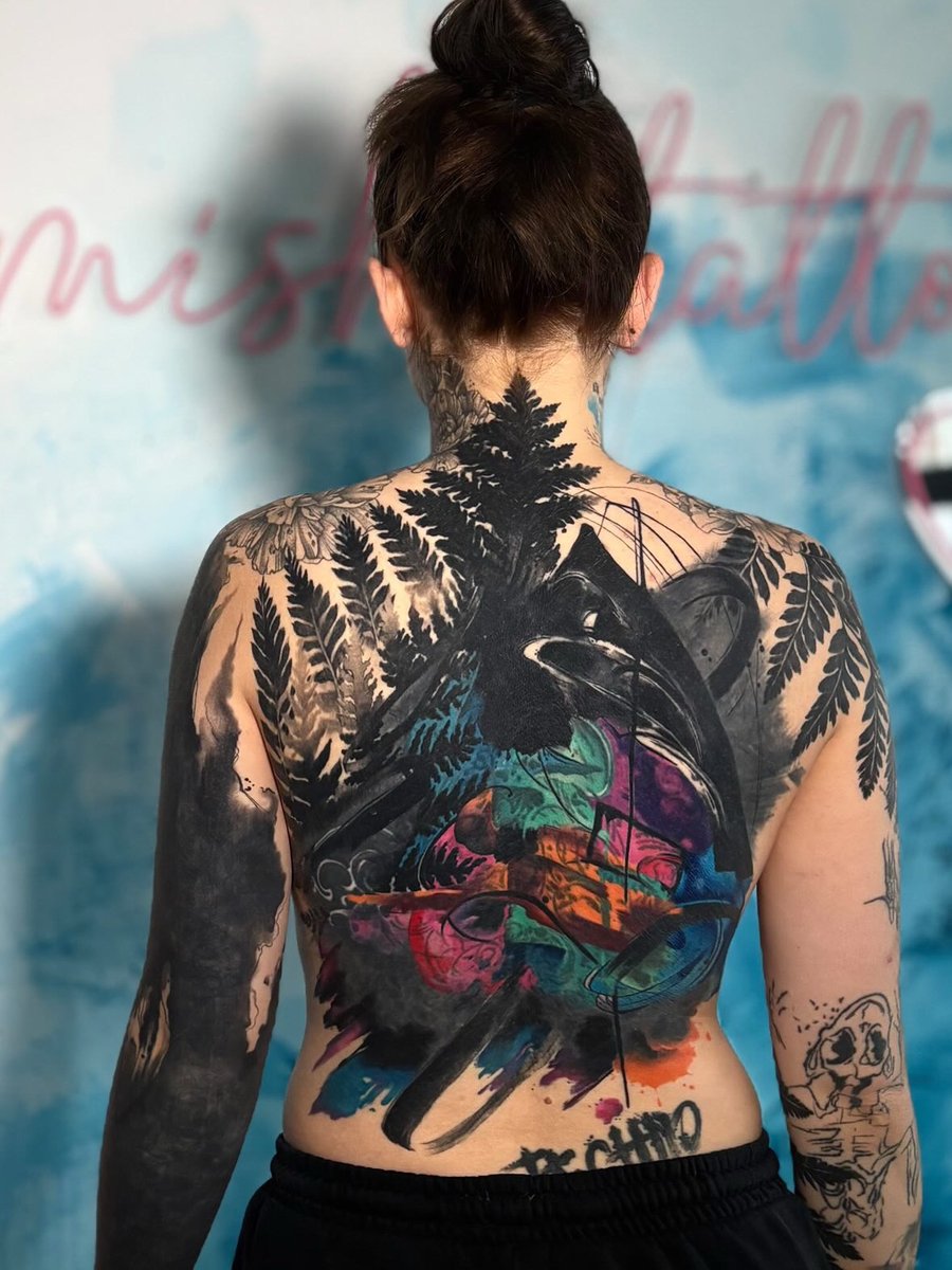 Mancza-tatuaż-Abstrakcyjny