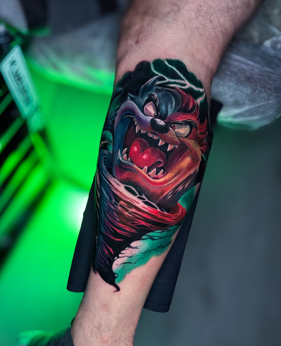 Przemysław Jaśkiewicz-tatuaż-tasmaniandevil-coverup-Newschool / Graffiti / Cartoon