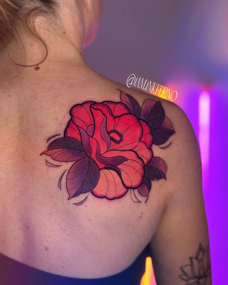 Katarzyna Chęś-tatuaż-cover-coverup-Neo-tradycyjny