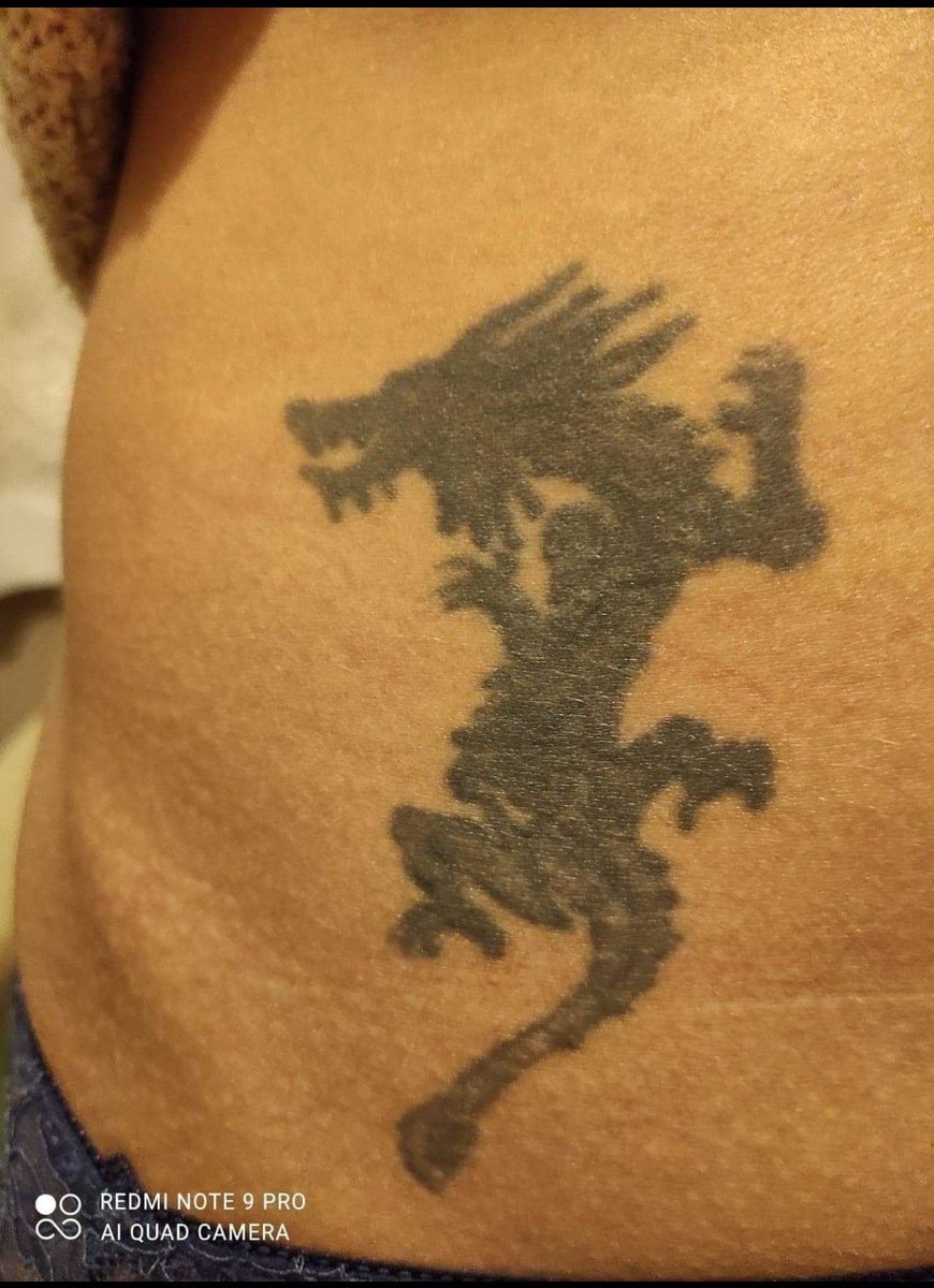 Marcelina Kwaśniewska -tatuaż-cover-flower-Dotwork-Graficzny / Sketch-Watercolor