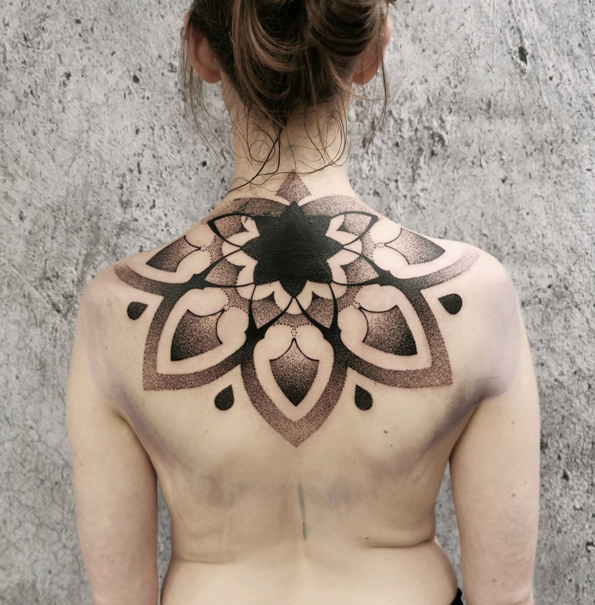 Bartosz Tatuażu -tatuaż-Dotwork-Geometryczny / Ornamenty