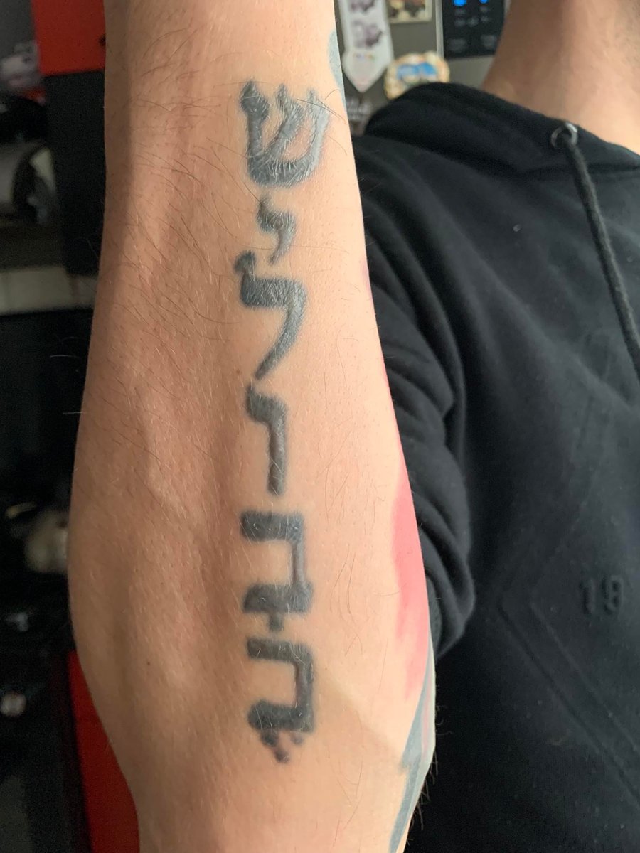 Mateusz Sienkiewicz-tatuaż-Realizm-Surrealizm / Horror